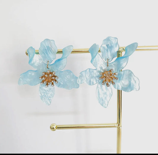 Blue flower earrings!